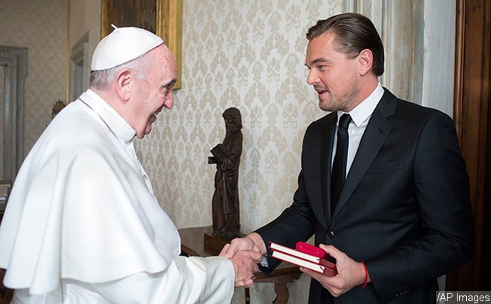Leonardo DiCaprio Discusses Environmental Issues With Pope at Vatican
