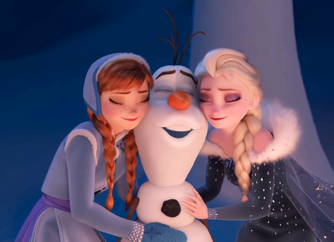 Meet Olaf, Elsa and Anna in Enchanting First Trailer for 'Olaf's Frozen Adventure'
