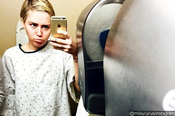 Miley Cyrus Undergoes Wrist Surgery