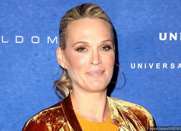 Molly Sims Welcomes Third Child. See Pic of Baby Grey!