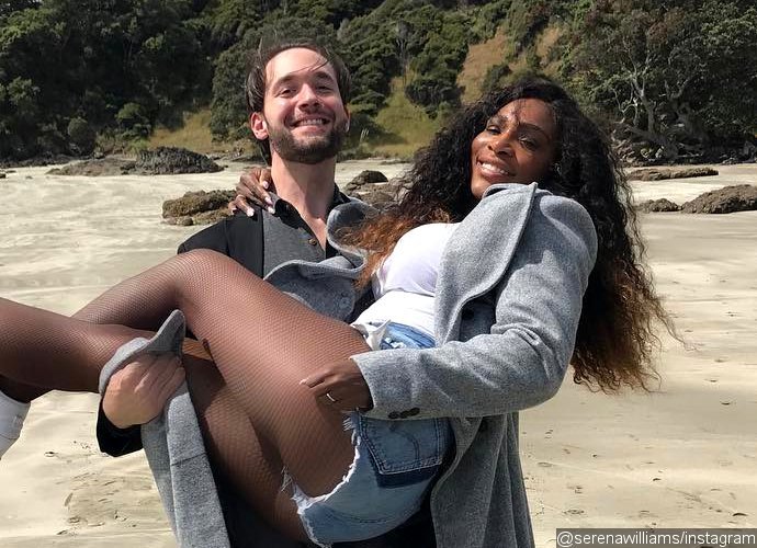 Serena Williams' Husband Alexis Ohanian Pats Her Butt as They Board Private Jet for Honeymoon