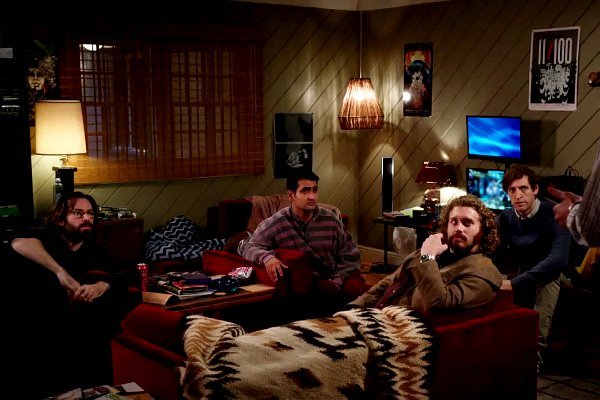 'Silicon Valley' Season 2 Trailer: The Pied Piper Gets Financial Backup