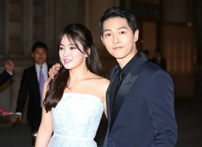 Song Joong Ki and Song Hye Kyo Spotted During Wedding Rehearsal, Celebrity Guests Arriving