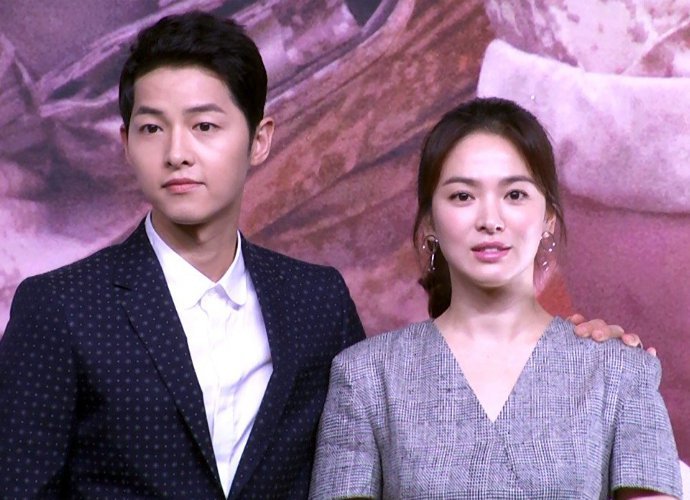 Report Song Joong Ki And Song Hye Kyo Started Dating Before Filming Descendants Of The Sun