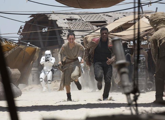 'Star Wars: The Force Awakens' Breaks Many Box Office Records