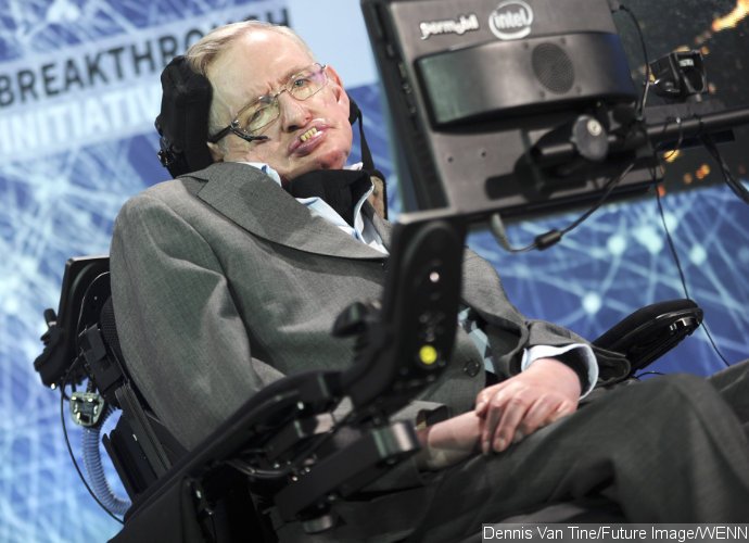 Theoretical Physicist Stephen Hawking Dies at 76, Family Confirms