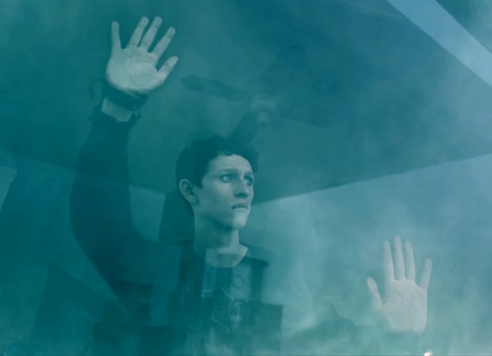 First Trailer of Stephen King's 'The Mist' TV Series Screws With People's Minds