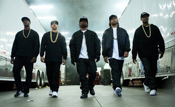 'Straight Outta Compton' Sequel to Follow the Rise of Snoop Dogg and Tupac Shakur