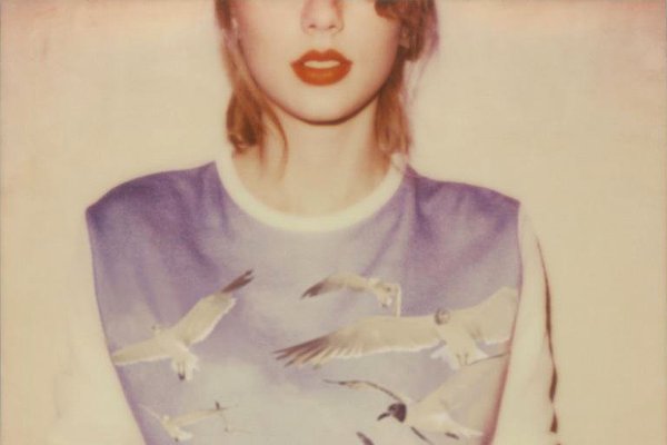 Taylor Swift's '1989' Tops Billboard 200, Becomes 2014's Best-Selling Album