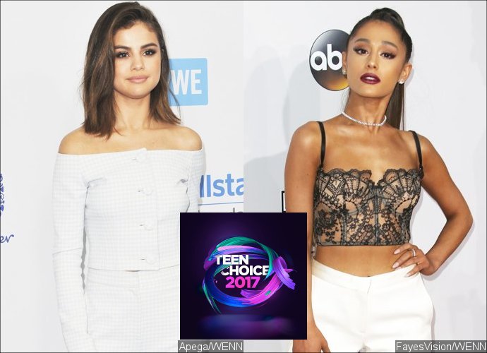Teen Choice Awards 2017: Selena Gomez Reigns Instagram, Ariana Grande Dominates Snapchat
