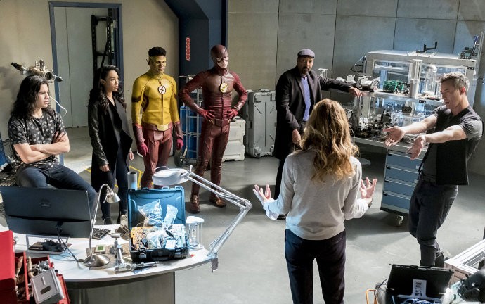 The Flash Season 3 Finale Confirms The Twisted Theory Reveals Real Victim