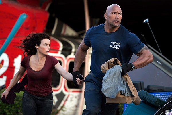 First Photos of The Rock in 'San Andreas' Released