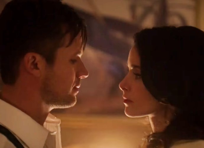 'Timeless' Season 2 Trailer Features Much-Anticipated Kiss
