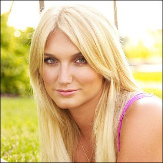 Brooke Hogan Profile Photo