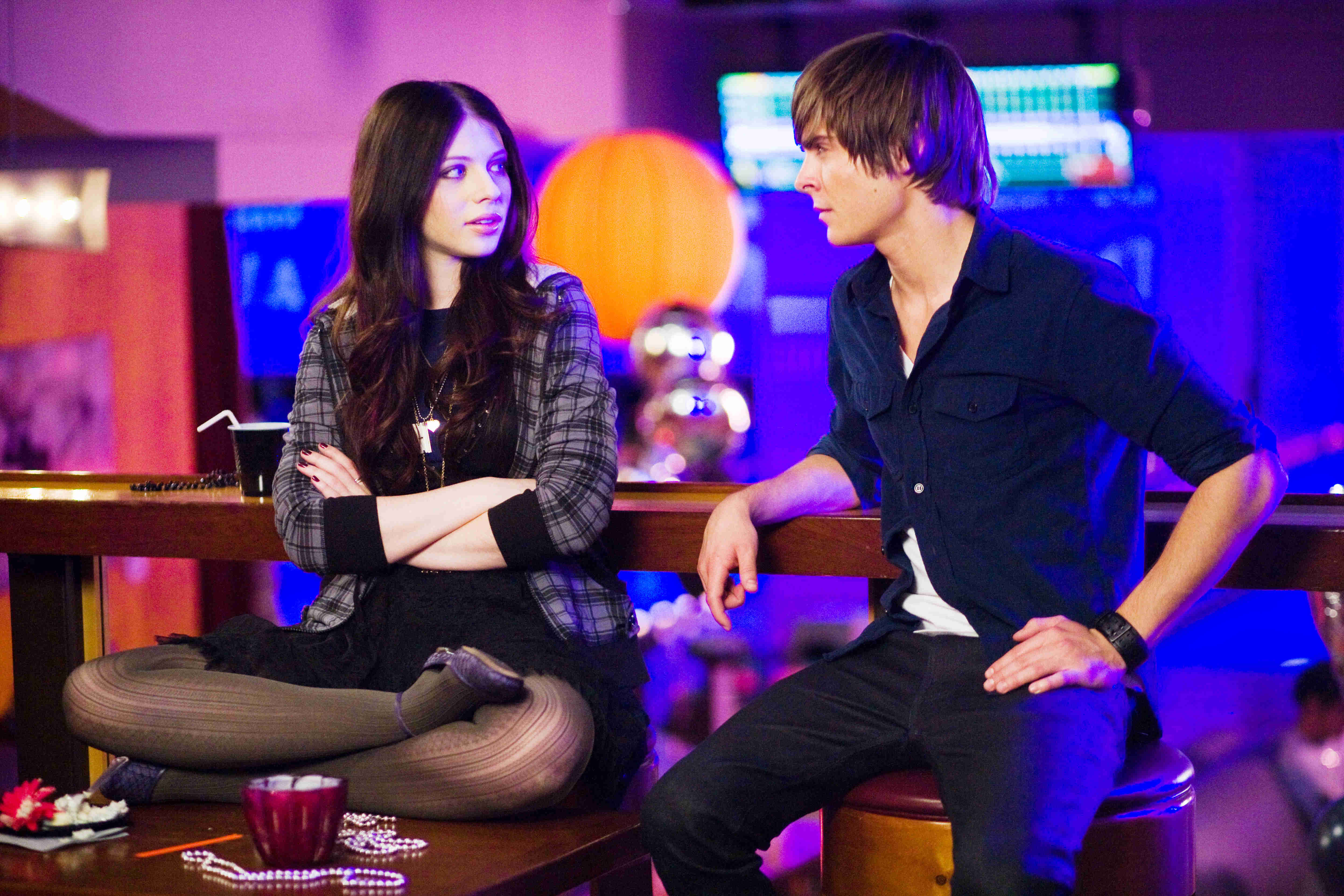 Michelle Trachtenberg stars as Maggie O'Donnell and Zac Efron stars as Mike O' Donnell at 17 in New Line Cinema's 17 Again (2009)