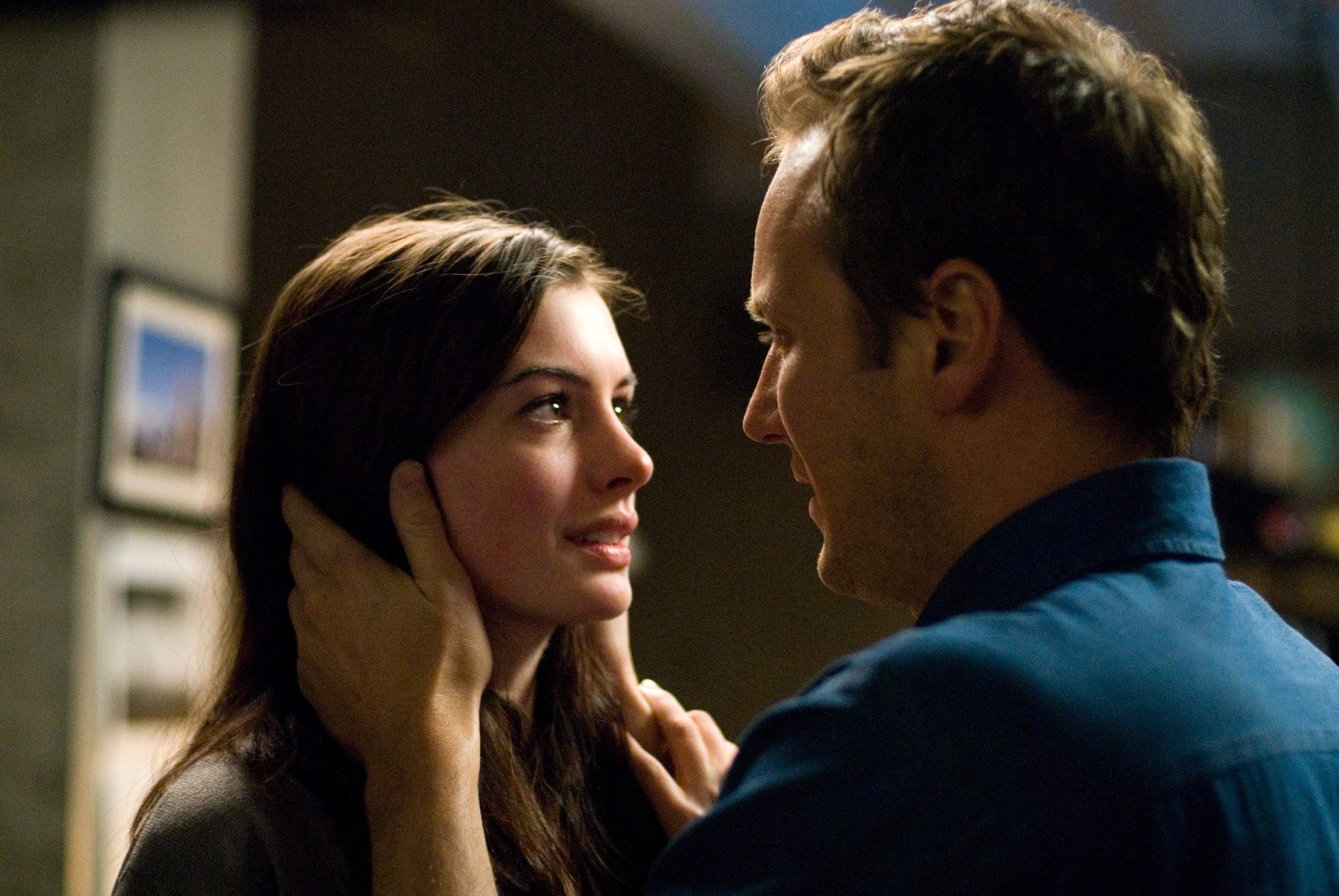 Anne Hathaway and Patrick Wilson in TriStar Pictures' and Mandate Pictures' thriller PASSENGERS (2008).