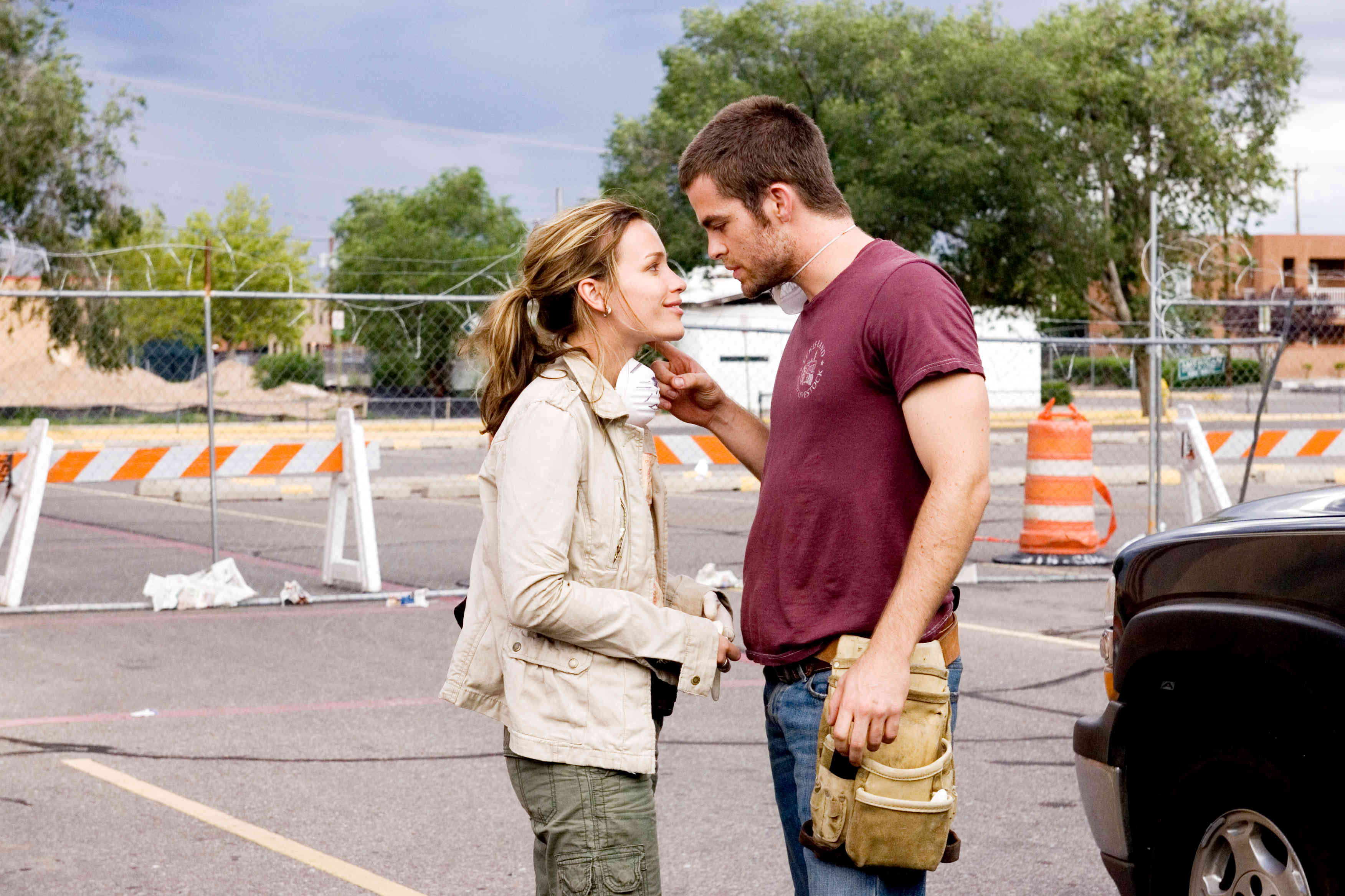 Piper Perabo stars as Bobby and Chris Pine stars as Ryan in Paramount Vantage's Carriers (2009)