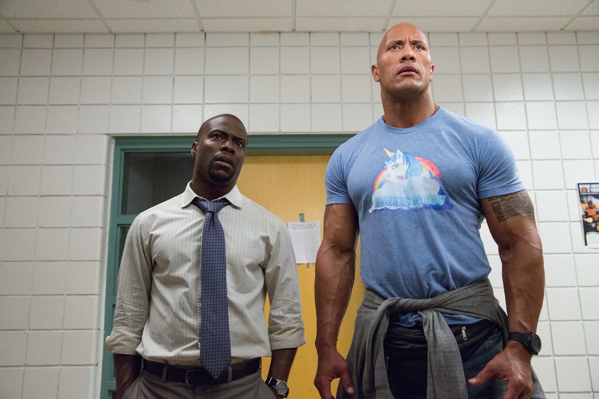 Kevin Hart stars as Calvin Joyner and The Rock stars as Bob Stone in Warner Bros. Pictures' Central Intelligence (2016)