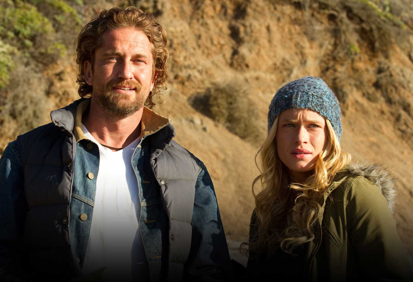 Gerard Butler stars as Frosty Hesson and Leven Rambin stars as Kim in 20th Century Fox's Chasing Mavericks (2012)
