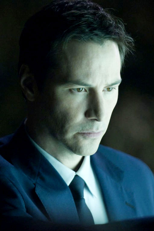 Keanu Reeves stars as Klaatu in The 20th Century Fox's The Day the Earth Stood Still (2008)