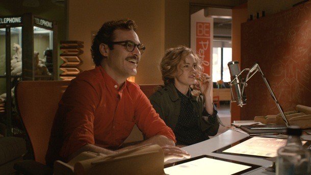 Joaquin Phoenix stars as Theodore and Amy Adams stars as Amy in Warner Bros. Pictures' Her (2013)