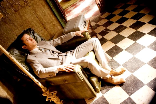 Joseph Gordon-Levitt stars as Arthur in Warner Bros. Pictures' Inception (2010)