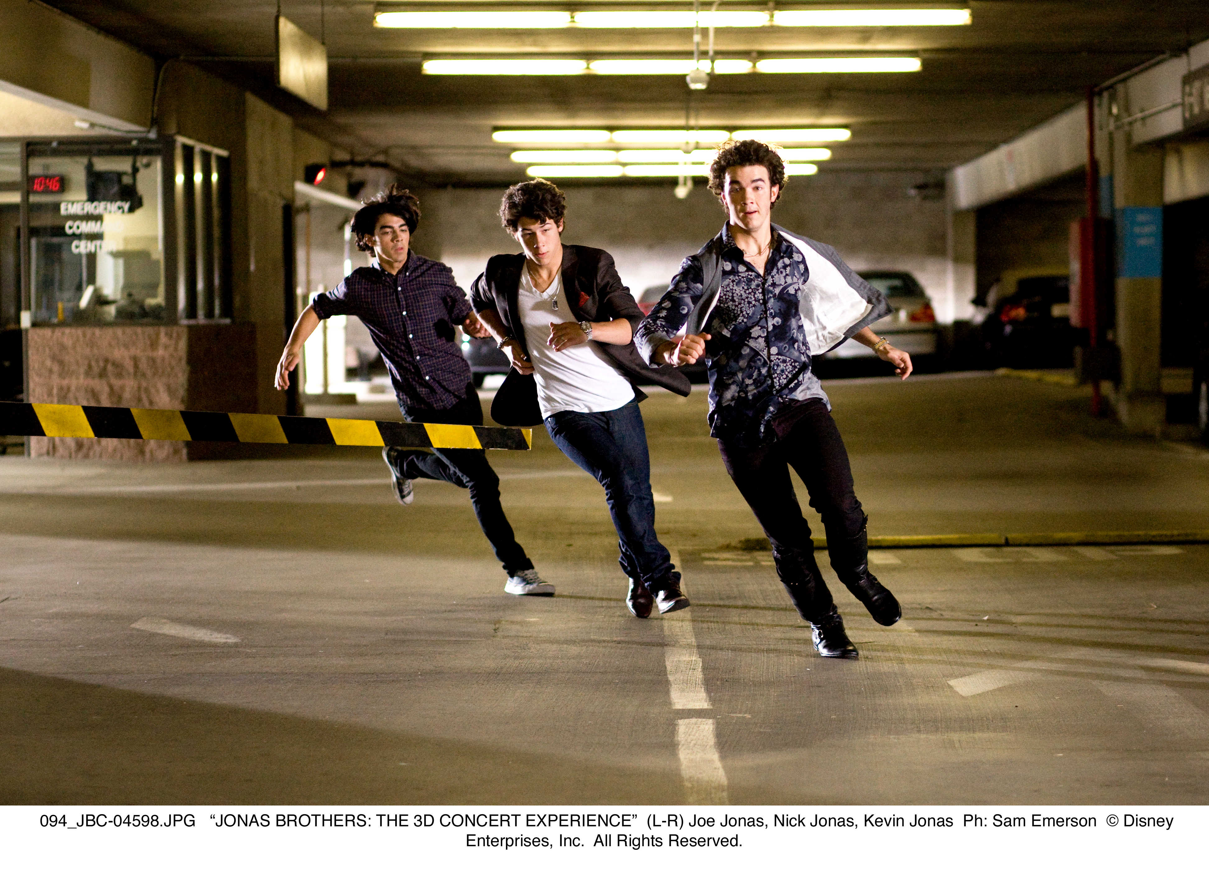 Joe Jonas, Nick Jonas and Kevin Jonas in Walt Disney Pictures' Jonas Brothers: The 3D Concert Experience (2009)
