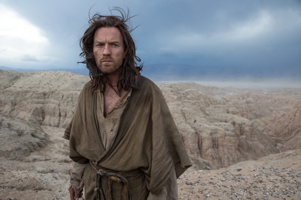 Ewan McGregor in Broad Green Pictures' Last Days in the Desert (2016)