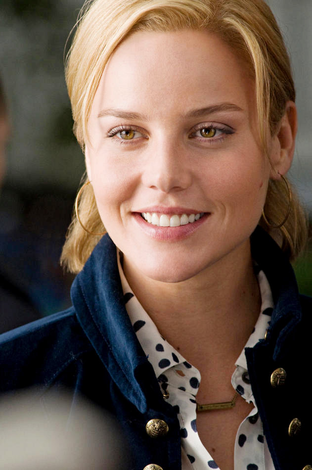 Abbie Cornish stars as Lindy in Relativity Media's Limitless (2011)