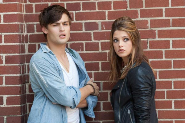 Douglas Booth stars as Kyle and Ashley Greene stars as Ashley in Lionsgate Films' LOL (2012)