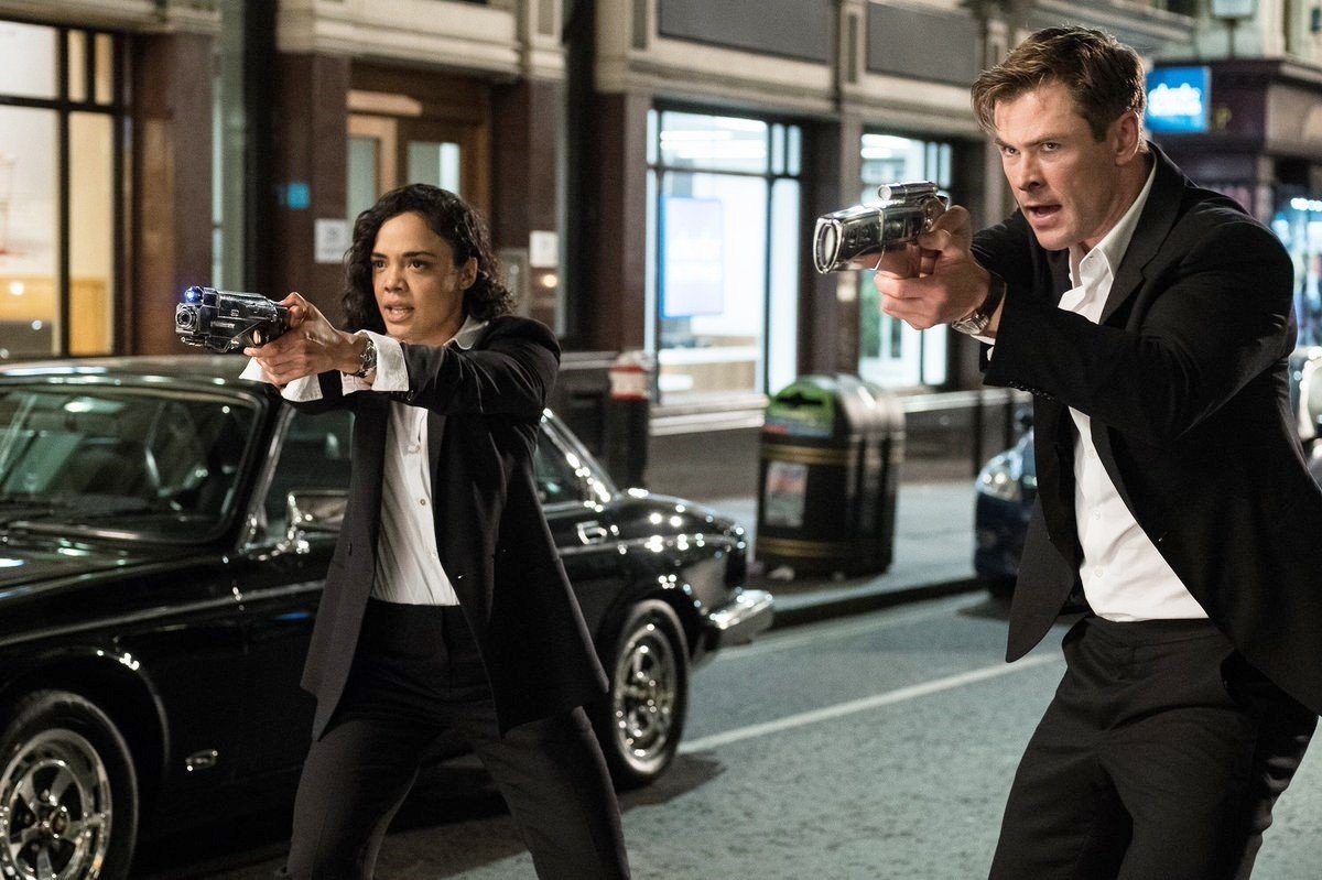 Tessa Thompson stars as Agent M and Chris Hemsworth stars as Agent H in Columbia Pictures' Men in Black International (2019)