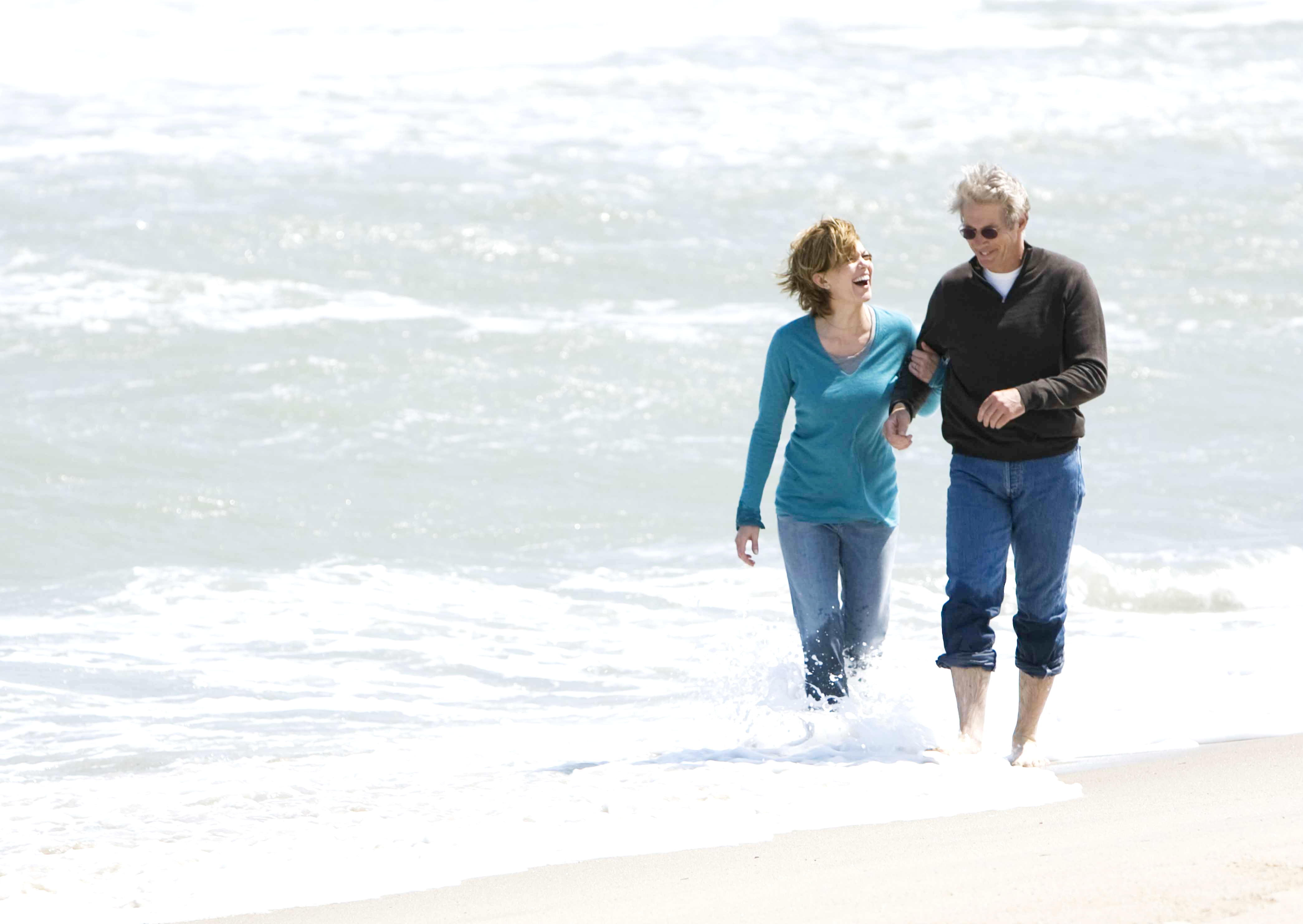 Diane Lane stars as Adrienne Willis and Richard Gere stars as Dr. Paul Flanner in Warner Bros. Pictures' Nights in Rodanthe (2008). Photo credit by Michael Tackett.