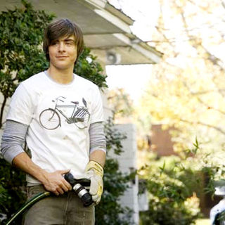 Zac Efron stars as Mike O' Donnell at 17 in New Line Cinema's 17 Again (2009)