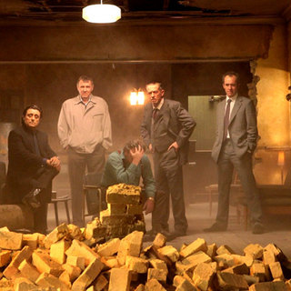 Ian McShane, Tom Wilkinson, Ray Winstone, John Hurt and Stephen Dillane in Image Entertainment's 44 Inch Chest (2010)