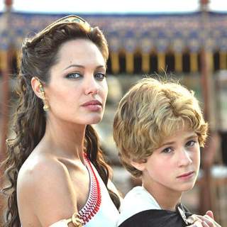 Angelina Jolie and Connor Paolo in Oliver Stone' Alexander (2004)