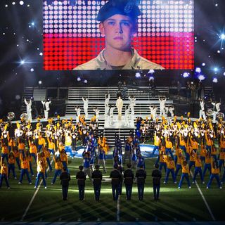 Billy Lynn's Long Halftime Walk Picture 2