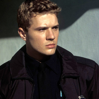Ryan Phillippe as Officer Tommy Hanson in Lions Gate Films' CRASH (2005)