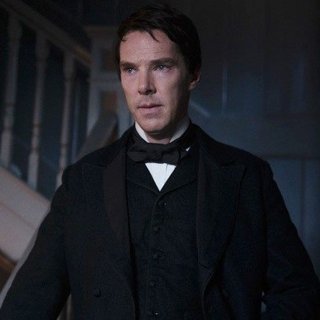 Benedict Cumberbatch stars as Thomas Edison in Lantern Entertainment's The Current War (2017)