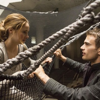 Divergent Picture 51