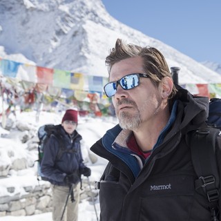 Josh Brolin stars as Beck Weathers in Universal Pictures' Everest (2015)