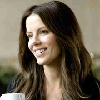 Kate Beckinsale stars as Amy in Miramax Films' Everybody's Fine (2009)