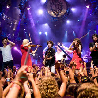 Jonas Brothers: The 3D Concert Experience Picture 8