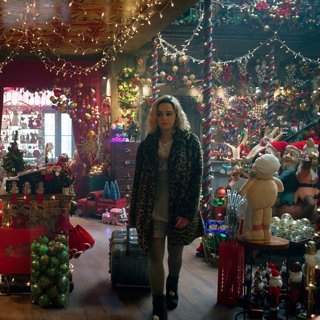 Emilia Clarke stars as Kate in Universal Pictures' Last Christmas (2019)
