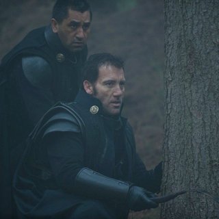 Cliff Curtis stars as Lt. Cortez and Clive Owen stars as Raiden in Lionsgate Films' Last Knights (2015). Photo credit by Larry Horricks.