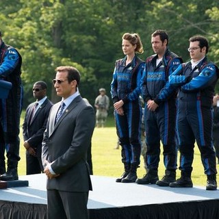 Kevin James, Michelle Monaghan, Adam Sandler, Josh Gad and Peter Dinklage in Columbia Pictures' Pixels (2015)