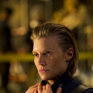 Katee Sackhoff stars as Dahl in Universal Pictures' Riddick (2013)