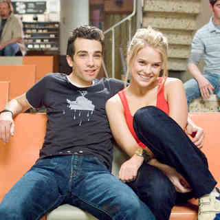 Jay Baruchel stars as Kirk Kettner and Alice Eve stars as Molly in DreamWorks SKG's She's Out of My League (2010). Photo credit by Darren Michaels.