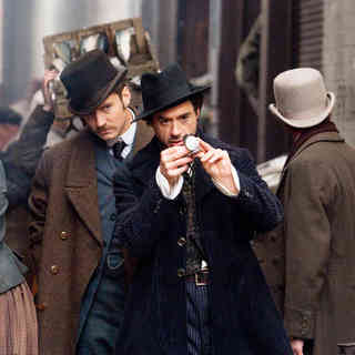 Sherlock Holmes Picture 2