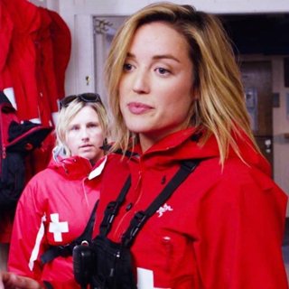 Sarah Dumont stars as Sarah and Mira Sorvino stars as Susan Lemarqe in Momentum Pictures' 6 Below: Miracle on the Mountain (2017)