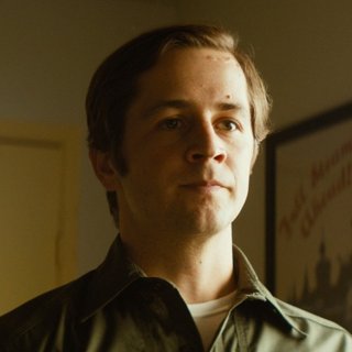 Michael Angarano stars as Ned Chipley in Netflix's Sun Dogs (2018)